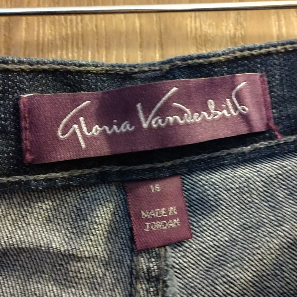Jeans - Picture 5 of 7